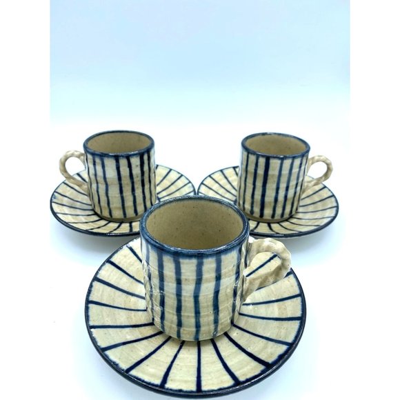 Yamaki Ikai Striped Cups and Saucers Pottery Tea Cups/Demi Tasse/Signed/Twisted - Picture 1 of 5